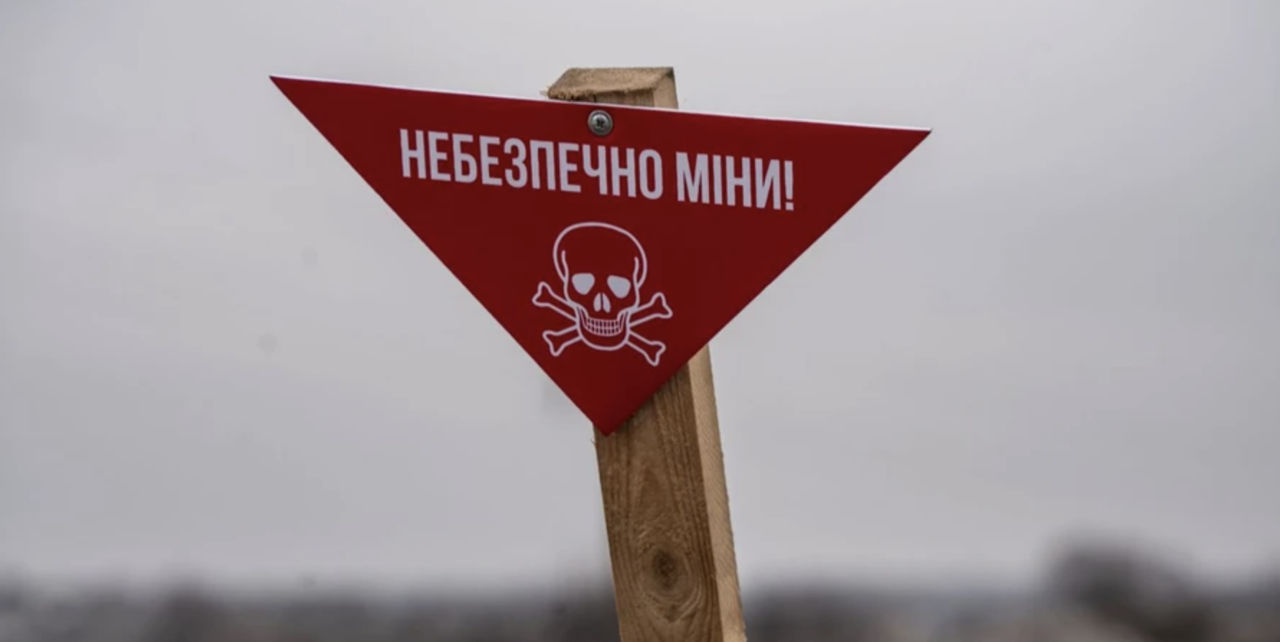 В Коблево в море взорвалась мина: погибли супруги, есть раненые.