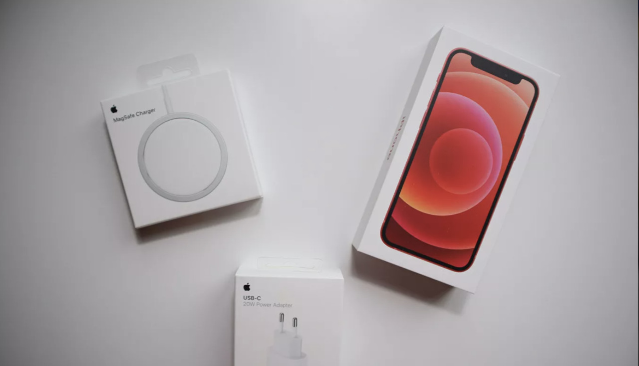 Китайцы создадут аналог магнитной зарядки Apple MagSafe.