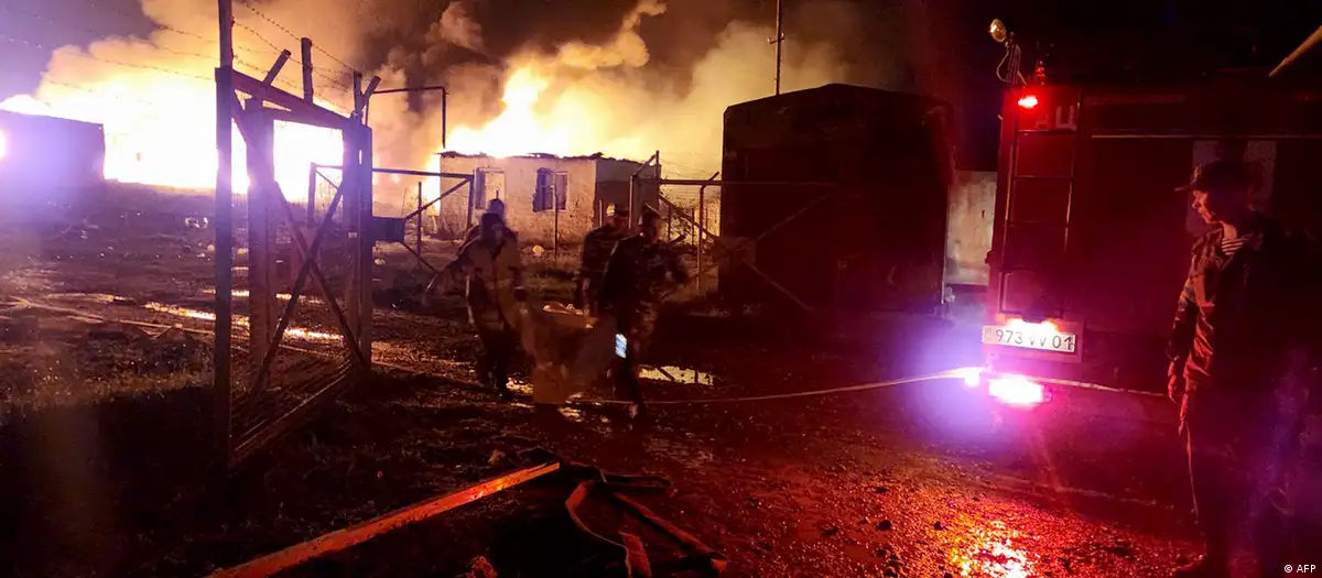 При взрыве в Степанакерте погибли не менее 20 человек.