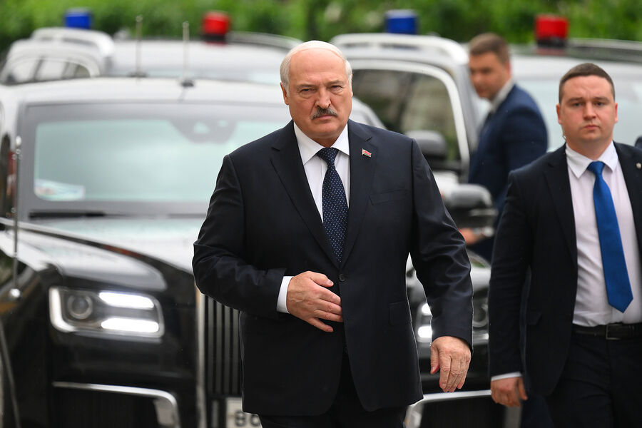 Лукашенко напомнил о недавних проблемах в отношениях с РФ.
