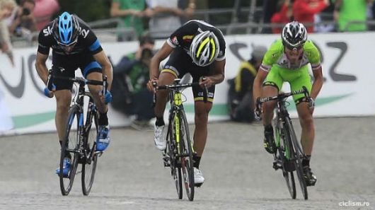 Ciclistul român al echipei Androni-Sidermec, Serghei Ţvetcov, va participa la ediţia a 98-a a Turului Italiei.