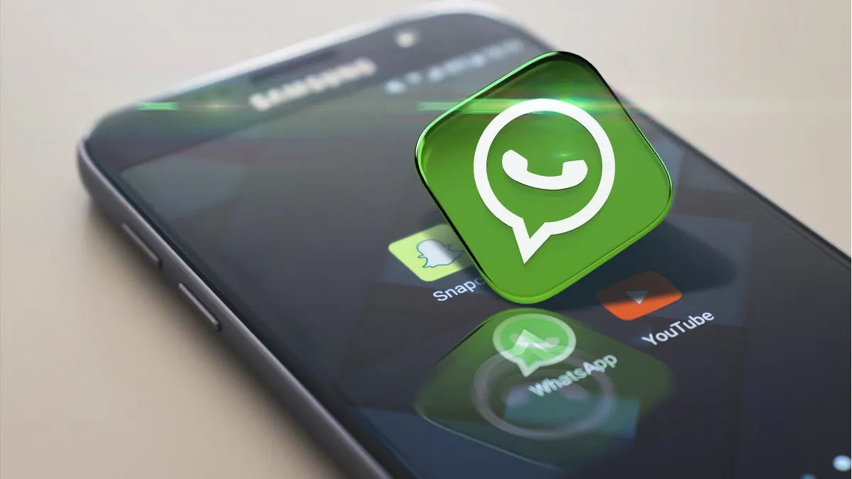 В WhatsApp появится возможность отправки до 100 медиафайлов в одном сообщении.
