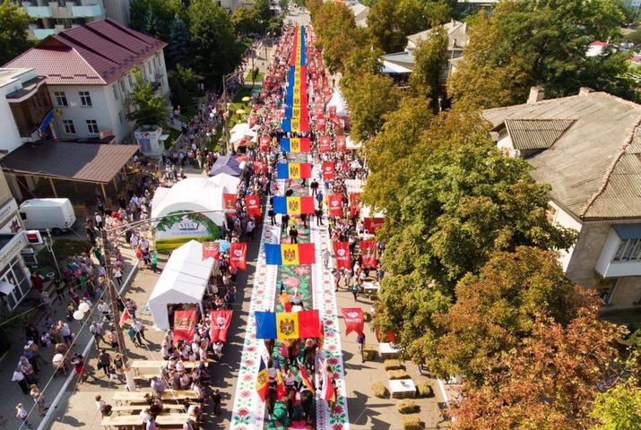 Сам розыгрыш призов будет проводиться в день празднования Храма города, в рамках специального мероприятия.