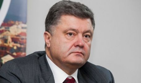 Порошенко заявил, что уже 9 декабря этого года в Минске состоятся очередная фаза переговоров.