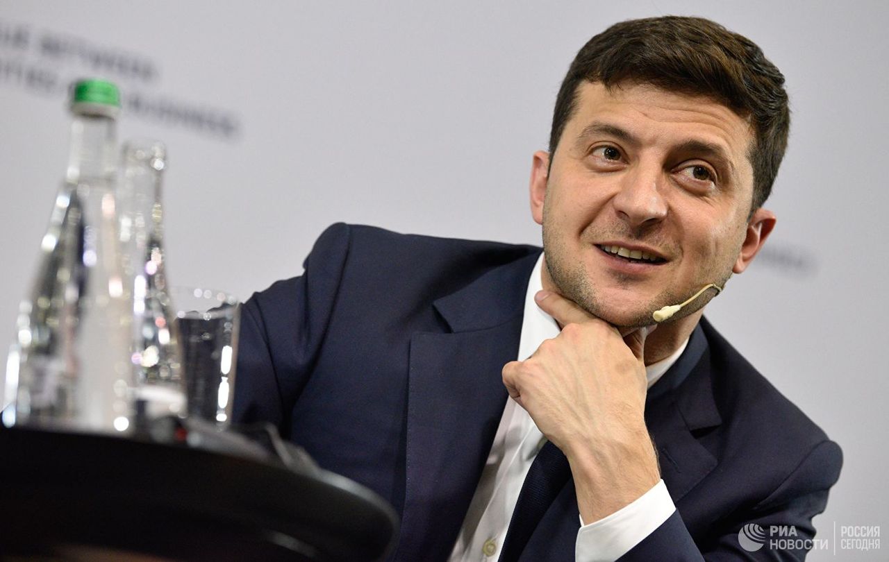Партия Зеленского лидирует в парламентском рейтинге.