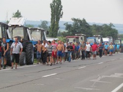 Неизвестные повредили около пяти единиц сельхозтехники. Фото: enews.md.
