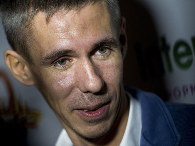 Узнав, что жена подала на развод, Панин пытался наложить на себя руки.