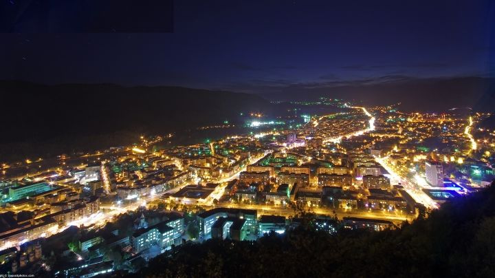 Turiştii străini au pus România în top zece creşteri în UE. Foto: pinimg.com