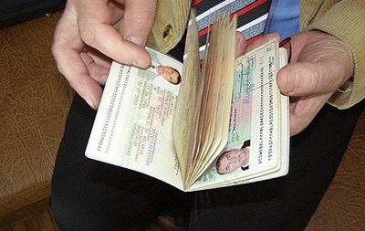 Ранее сообщалось, что ЕС сократил список документов, необходимых украинцам для получения шенгенской визы.