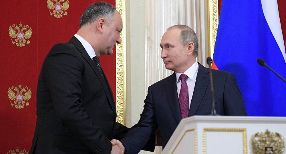 Президент Республики Молдова Игорь Додон и президент России Владимир Путин.