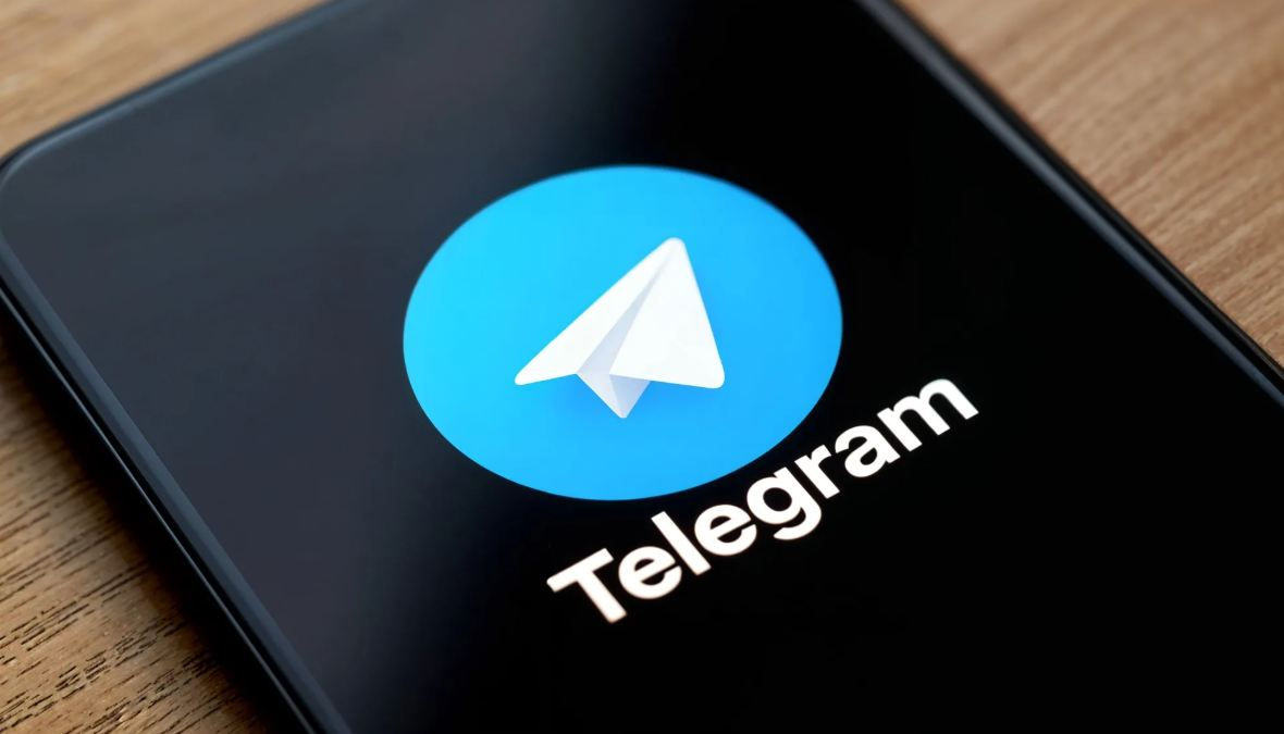 În Telegram a fost adăugat un editor AI integrat pentru mesaje.