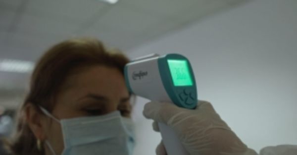 Румыны не хотят возвращаться домой на Пасху: Лучше в Италии, чем на карантине. 