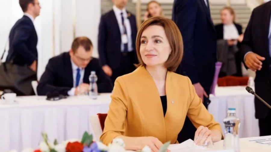Майя Санду отмечает день рождения.