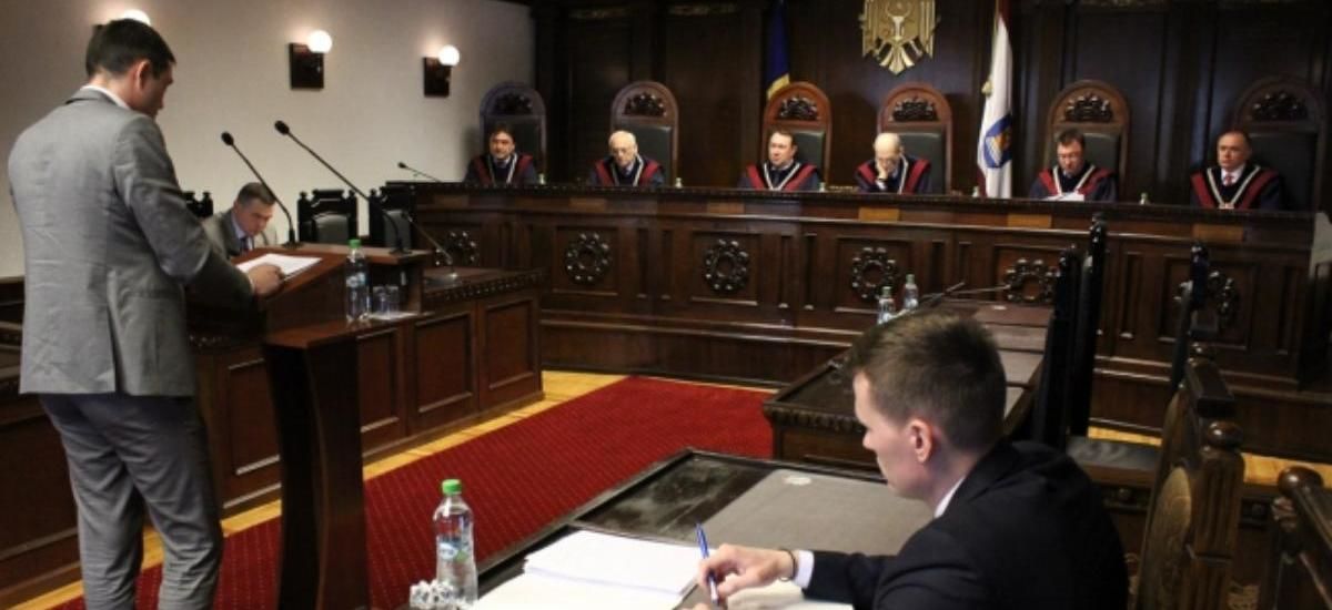 Уведомление о неконституционности соответствующей статьи Исполнительного кодекса направил один из судей.