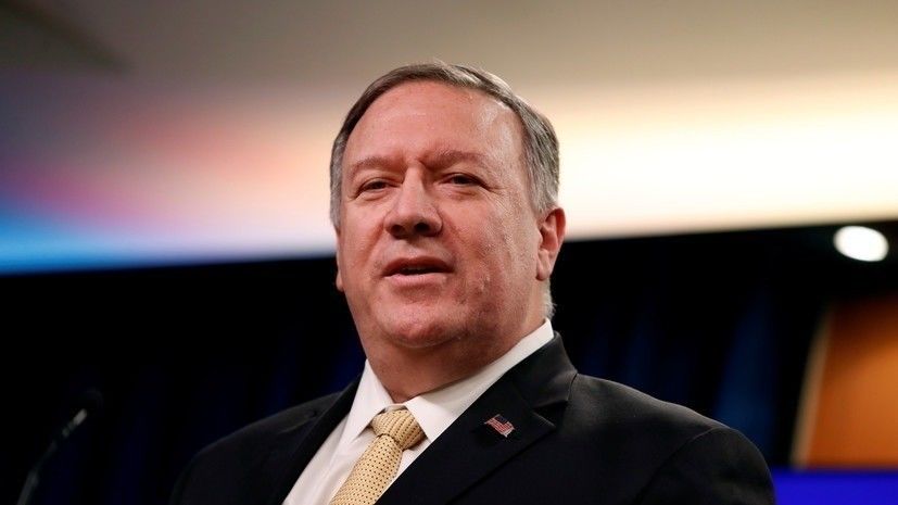 Помпео заявил, что намерен оставаться на посту госсекретаря США.