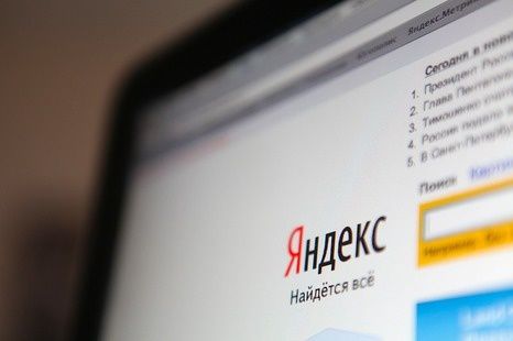 Ранее «ВКонтакте» и «Яндекс», также по версии SimilarWeb, вошли в список самых популярных сайтов в США за 2014 год.
