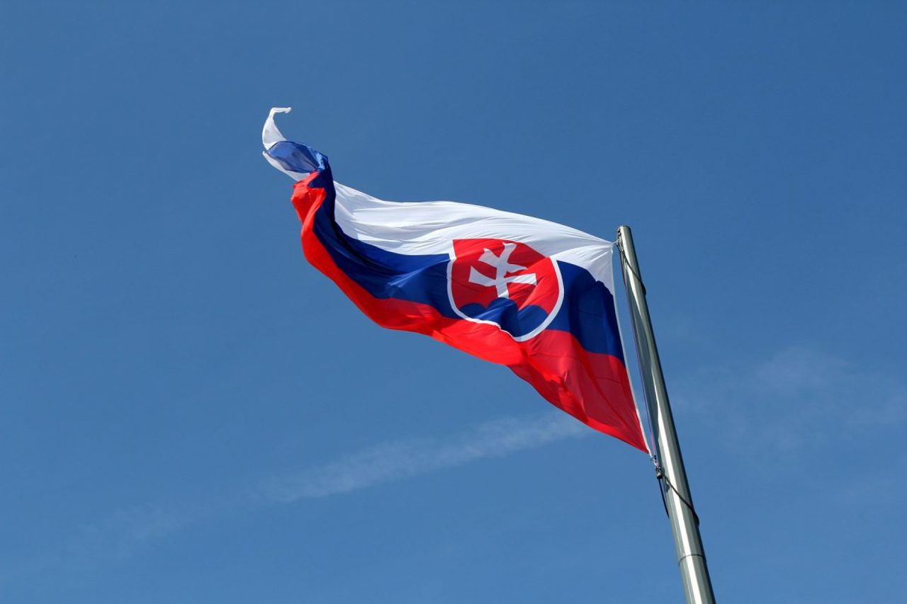 Словакия закроет единственное консульство в России.