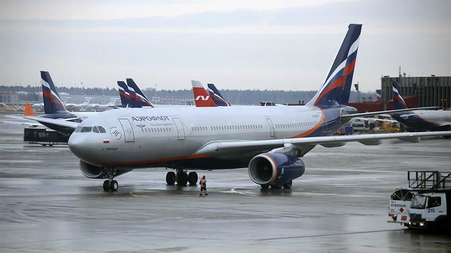 Пассажирский Boeing 737 едва не врезался в ВПП в Шереметьево.