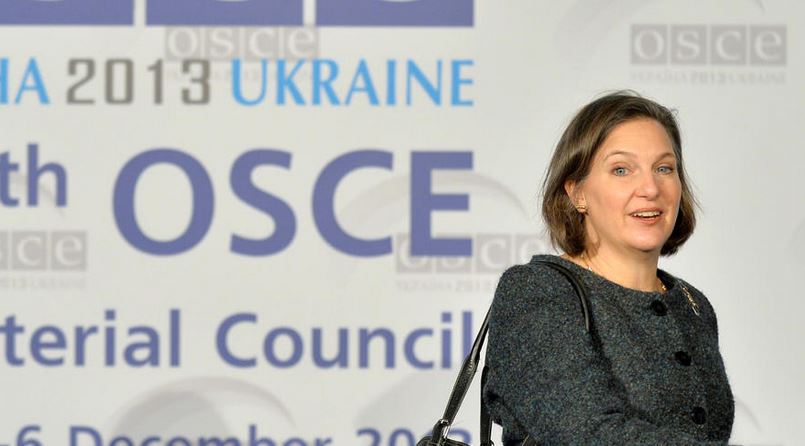 По мнению американского дипломата, ситуация в Киеве поставила на кон все принципы и ценности, на которых была основана ОБСЕ 40 лет назад.