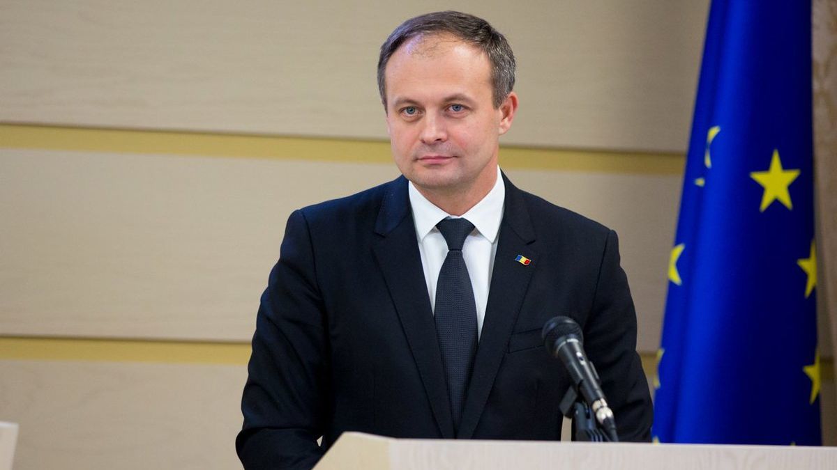 Лидер парламентской группы Pro Moldova Андриан Канду.