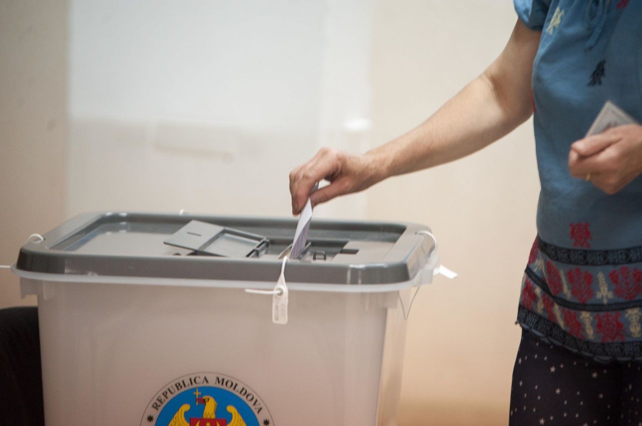 Новые парламентские выборы в Ниспоренах пройдут одновременно с местными.