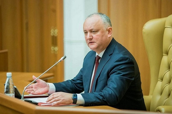 Додон: Парламент окончательно превратился в «дискуссионный клуб» ПДС.