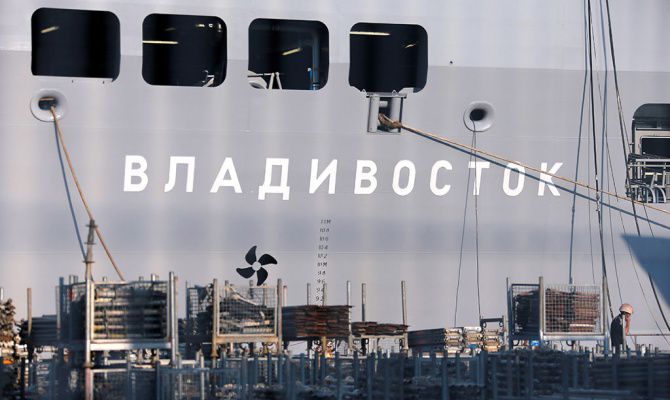 В настоящее время "Владивосток" находится в Бискайском заливе.