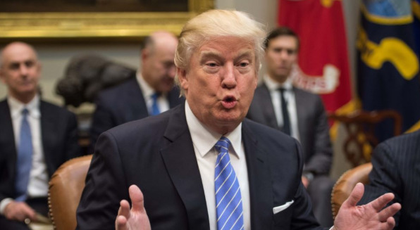 Трамп назвал голливудскую актрису «конченой психичкой».