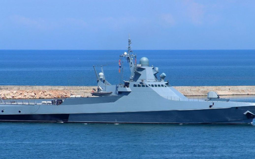 Британская разведка: РФ может попытаться задерживать суда в Чёрном море.