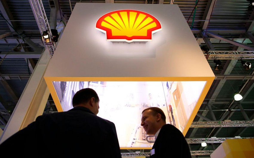 Shell приостановила движение судов в Красном море.