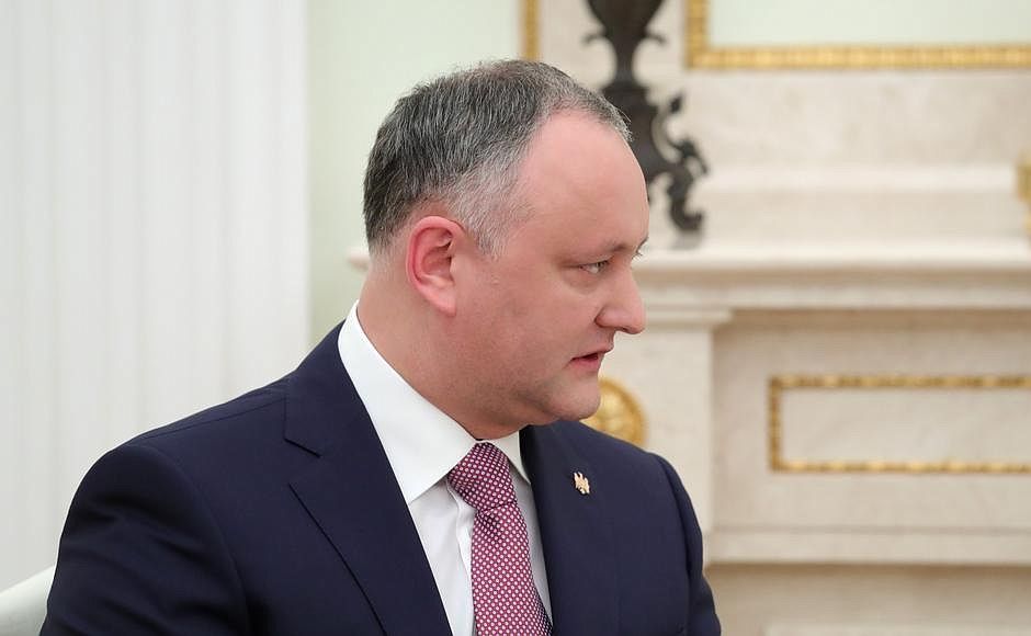 Президент Молдовы рассказал о подарке для Путина.