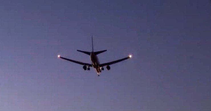 В Мадриде аварийно сел пассажирский самолет Air Canada.
