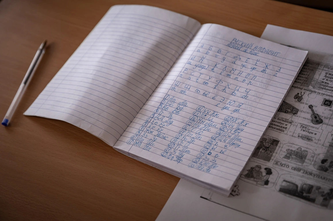 Tinerii preferă să studieze mai mult limba engleză sau franceză.