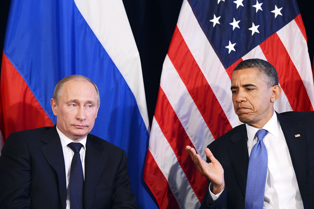 Barack Obama s-a declarat ”profund îngrijorat” de mişcările de trupe ruseşti în Crimeea.
