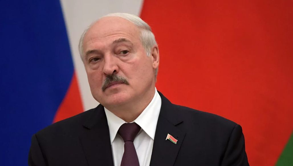 Bild: в Германии расследуют причастность Лукашенко к перевозке мигрантов.