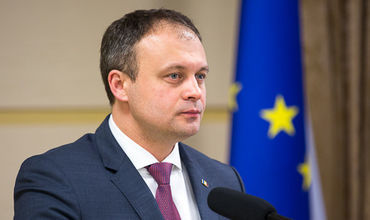 Владимира Кысса и ряд депутатов пригласили в Кишинев на встречу с председателем парламента Андрианом Канду.