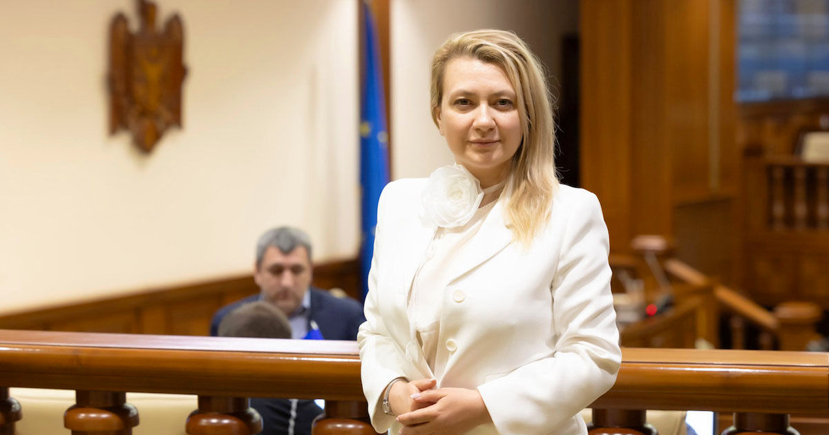 Fosta deputată Mariana Lucrețeanu pleacă din PAS: Din păcate nu mai rezonăm pe unele valori.