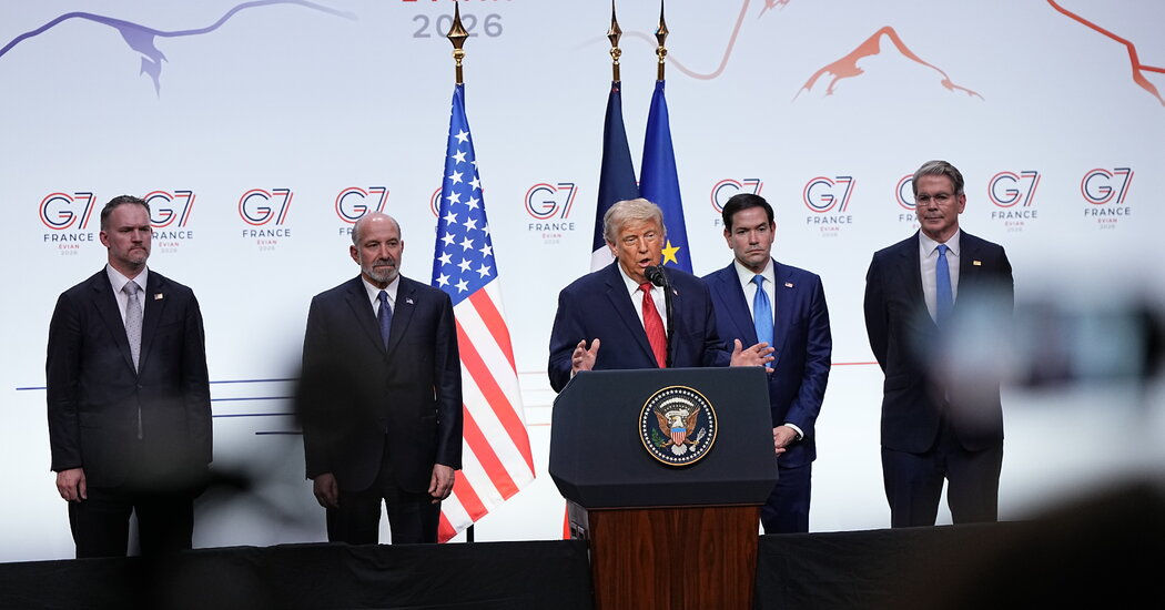Трамп предложил заключить с Россией и КНР договор о сокращении ядерных арсеналов.