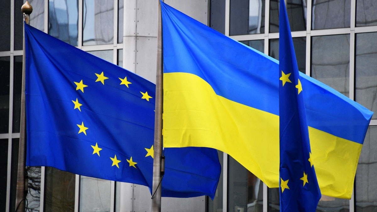 ЕС предоставит Украине 5 млрд евро для бюджета.