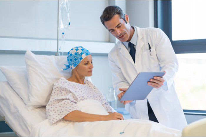Bolnavii de cancer vor putea beneficia de tratament şi în clinicile private.