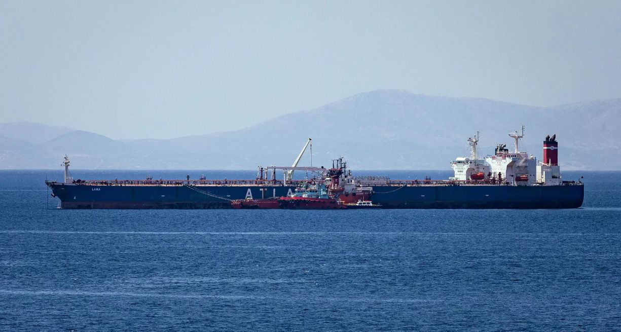 Страны G7 и ЕС введут запрет на морские перевозки российской нефти 5 декабря.
