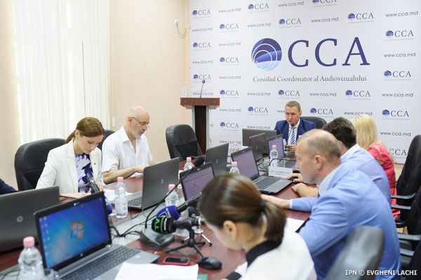 Еще 62 вещательных компаний представили неполные декларации.