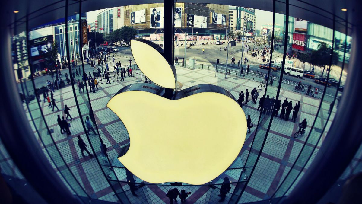 Gigantul american Apple va lansa maşina autonomă Apple Titan în 2019. Foto: agora.md