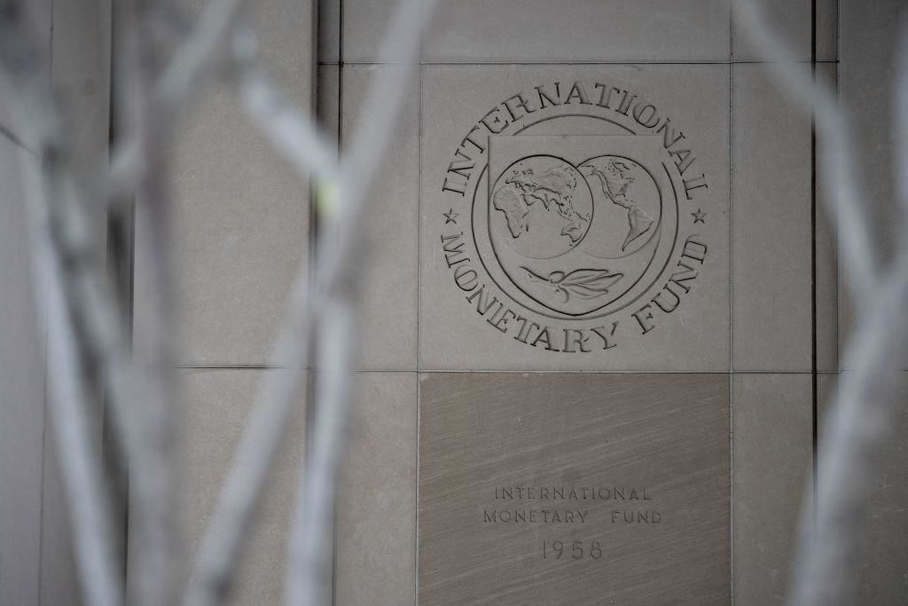 Отчет МВФ: Молдова страдает от коррупции и уязвимого управления.