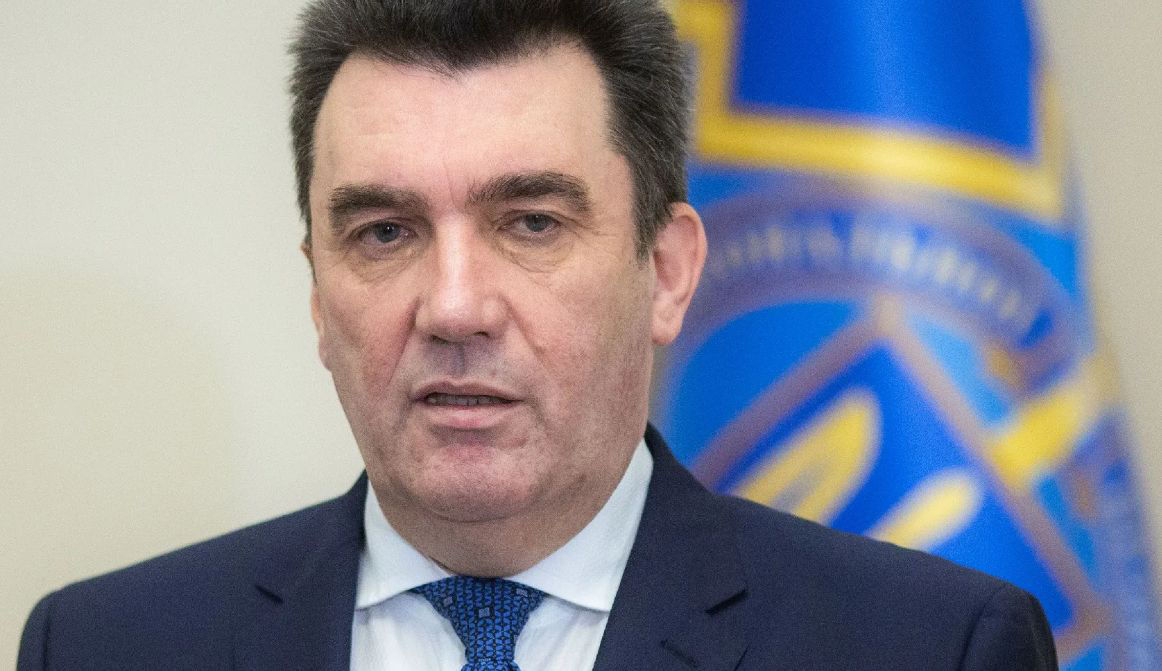 Данилов: Отход россиян в Херсонской области состоялся под натиском ВСУ.