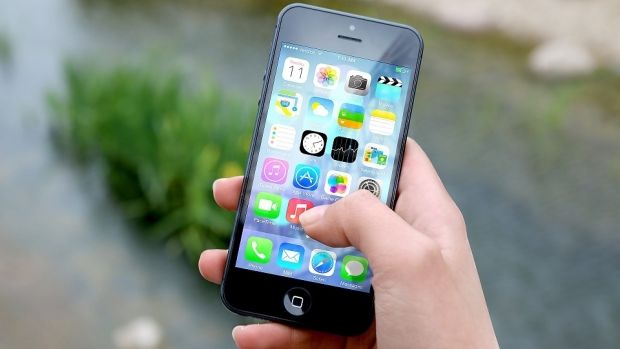 Cum verifici dacă îți urmărește cineva telefonul mobil