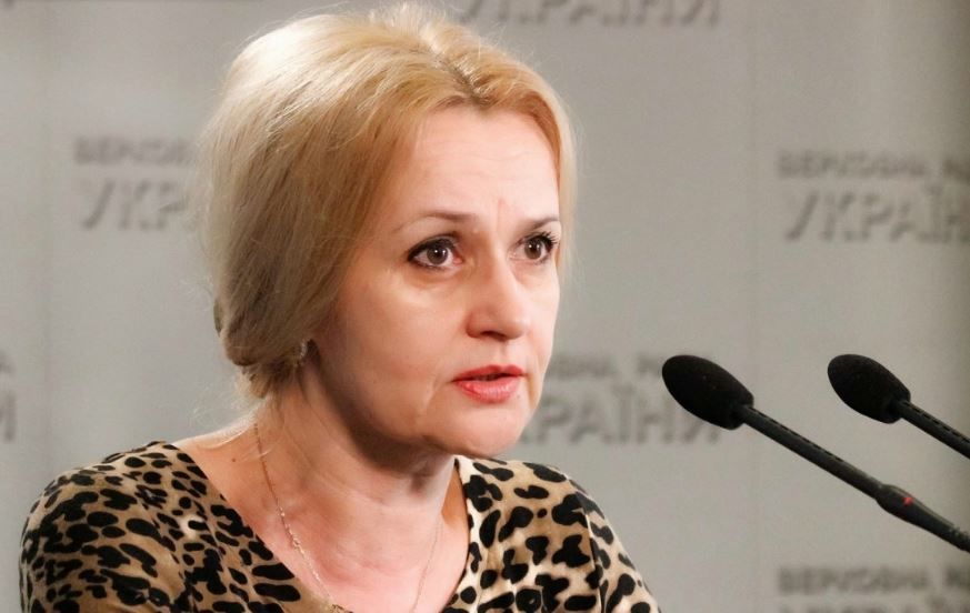 Ирина Фарион заявила, что русскоязычные граждане на Украине — это умственно отсталые предатели.