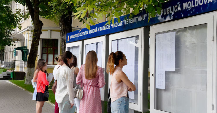 Приёмная кампания вызвала ажиотаж в молдавских вузах.