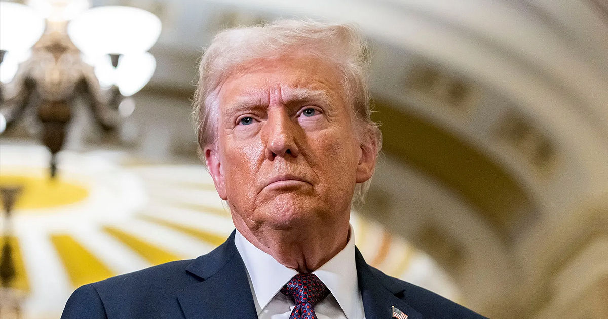 CNN: Инаугурацию Трампа перенесут в помещение из-за морозной погоды.