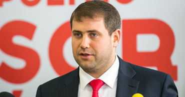 Запланированное на сегодня заседание по делу Шора снова не состоялось.